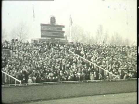 Voetbalwedstrijd te Assen; Achilles - Sneek, 1939