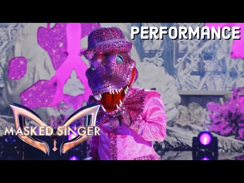 Crocodile sings “Toxic” by Britney Spears | THE MASKED SINGER | SEASON 4