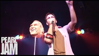 Bu$hleaguer - Live at the Showbox - Pearl Jam