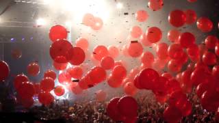 The Flaming Lips, Theme from &quot;Halloween&quot; and &quot;The W.A.N.D.,&quot; San Francisco, Oct. 31, 2013