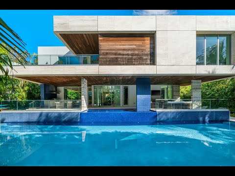 The Jills Zeder Group Presents 390 Pacific Rd