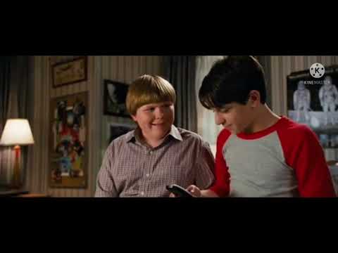Diary of a Wimpy Kid: Dog Days - Greg and Rowley Calling Every Number