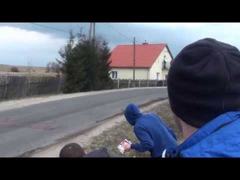 41 Rajd Świdnicki - Witoszów-Złoty Las - dohamowania przed szykaną w Modliszowie