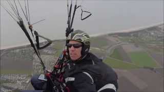 preview picture of video 'Paragliding Nieuwvliet(NL) 25-10-2014'