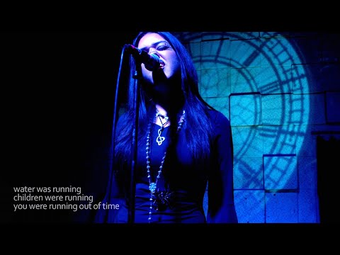 VELATINE - our debut show — and they loved Cities in Dust #siouxsieandthebanshees #goth #postpunk 🖤🌹