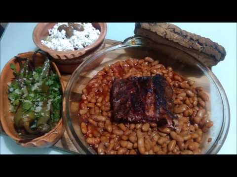 MEMORIES OF MACEDONIA ~ TAVCHE GRAVCHE SO CHAD RIBRA (Baked Beans with Smoked Ribs)