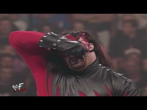 The undertaker se disfraza de su hermano Kane