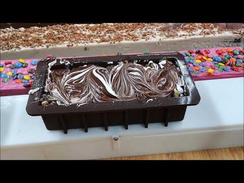 Making Fudge with Northwest Fudge Factory.  Learn how to Layer, Swirl, and add Ingredients!