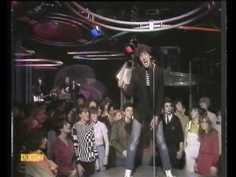 BA Robertson - Kool In The Kaftan