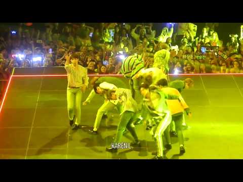170923 KCON Australia | WANNA ONE (워너원) - 활활 (BURN IT UP)
