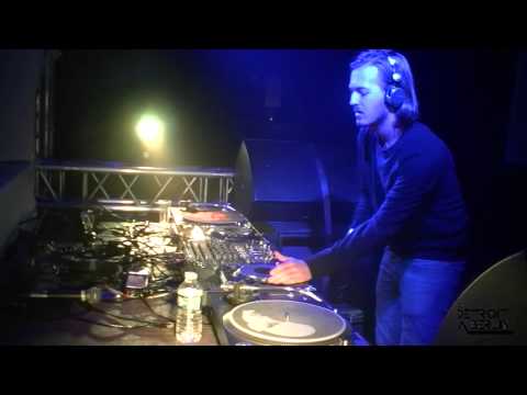 Konstantin Sibold  - De Détroit à Berlin by Electro Userz 29.11.2014 @ Le Forum