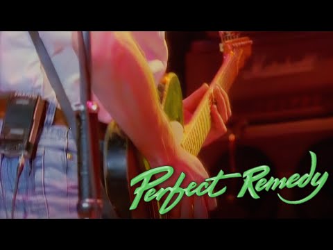 Status Quo - Little Dreamer / Perfect Remedy, Birmingham N.E.C. | 18th December 1989 (Laserdisc)