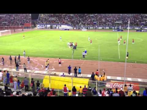 "Club Jorge Wilstermann" Barra: Zona Roja &bull; Club: Jorge Wilstermann