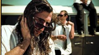 Radical Something - "Lookin' For Love"