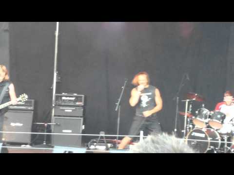 HiN HÅLE - Higher & Louder Live