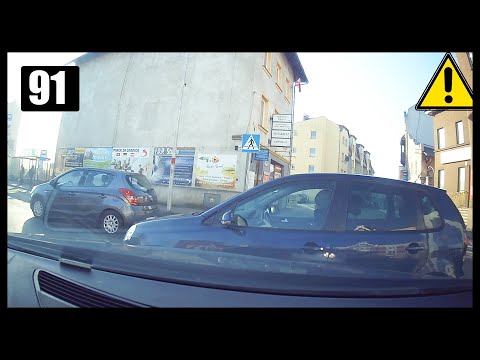 Kolizja na rondzie