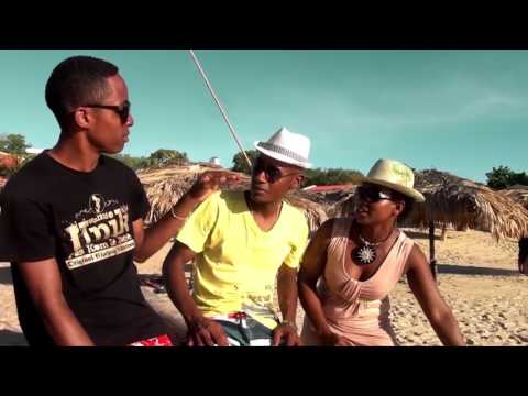 StaCo   Penses à ton pays Mini Clip