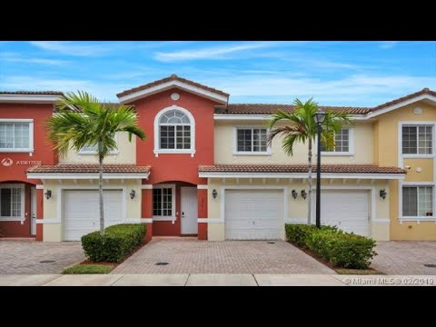 5319 SW 40th Ave, Dania Beach, FL Presented by The Stanley Rosen Real Estate Group at The Keyes