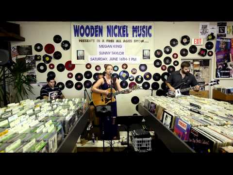 2012 MEGAN KING @ WOODEN NICKEL MUSIC