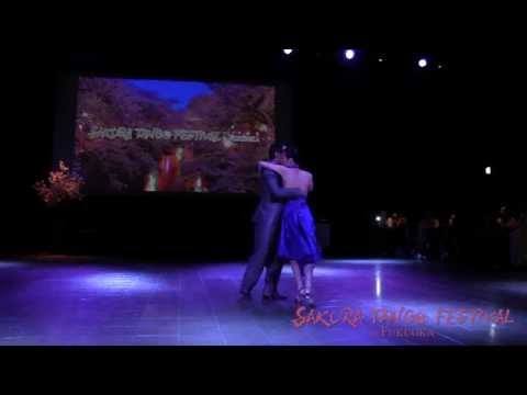 Vu Hang and Le Hang are dancing at Sakura Tango Festival in 2015