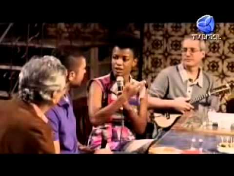 Caetano Veloso, Thalma de Freitas e Diogo Nogueira - Samba na Gamboa