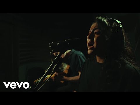 download lagu mp3 mp4 Bibi Bourelly Boy, download mp3 Bibi Bourelly Boy free downloadn, video klip Bibi Bourelly Boy