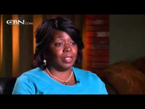 Christine Hannah: The Face of a Miracle - CBN.com