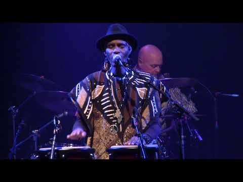 FEMA w Cyril and Gaynielle Neville at the Fox Theater 11/5/17  Redemption Song