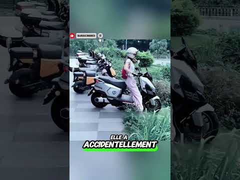 **Elle devient la reine de la moto ! 🏍️😂**