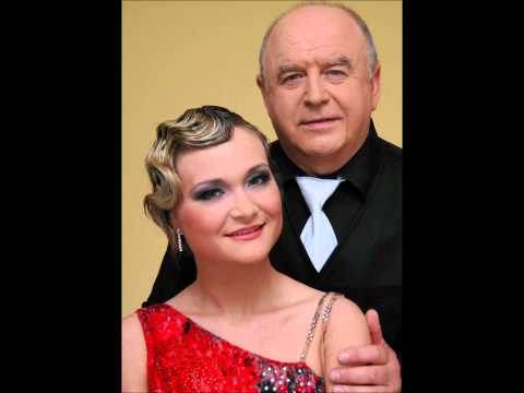 Aurelija Čižauskaitė ir Aleksandras Petrulis - Laivas