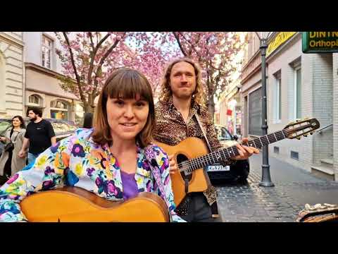 "Menilmontant" (Charles Trenet Cover) // Marion & Sobo at the Cherry Blossom