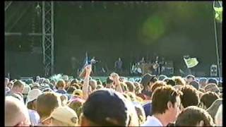Turin Brakes, Underdog Save Me, live at Glastonbury 2003