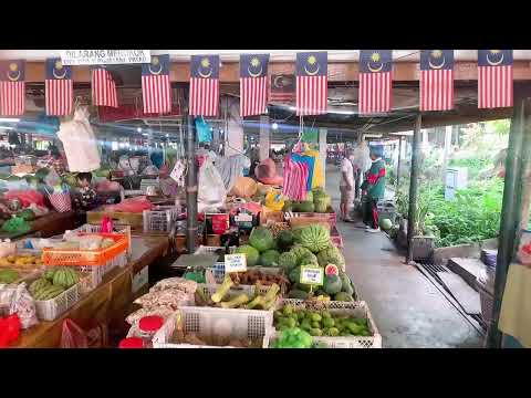 Fresh Fruit And Vegetables Market Ranau Sabah Kotakinabalu .