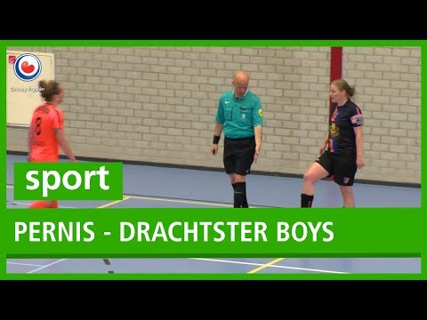 SPORT: Finale zaalvoetbal Pernis - Drachtster Boys