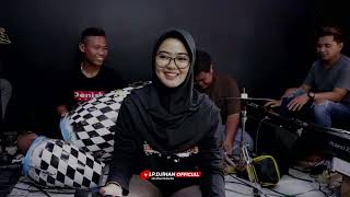 Download lagu PUPU BAYU MUSIK TENGDUNG SANDIWARA VOC. AAN ANISA mp3