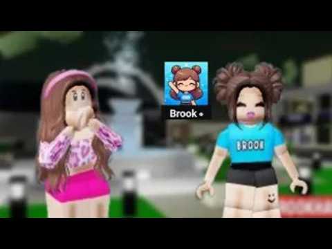 Pertending to be a famous Youtuber Brook in Roblox Brookhaven RP