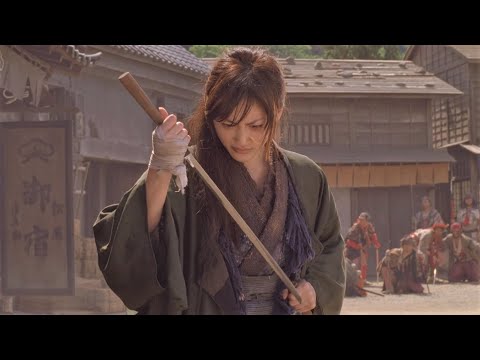 Blind Woman Turns Out To Have Deadly Sword Skills, Even 100 Yakuza Are No Match For Her