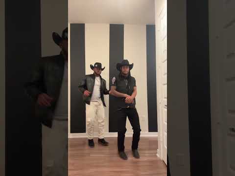 They don’t like it but imma “Keep On Steppin”🕺🏾 @xmike.lowery @gabriel_brooks0  #KountrySmoove