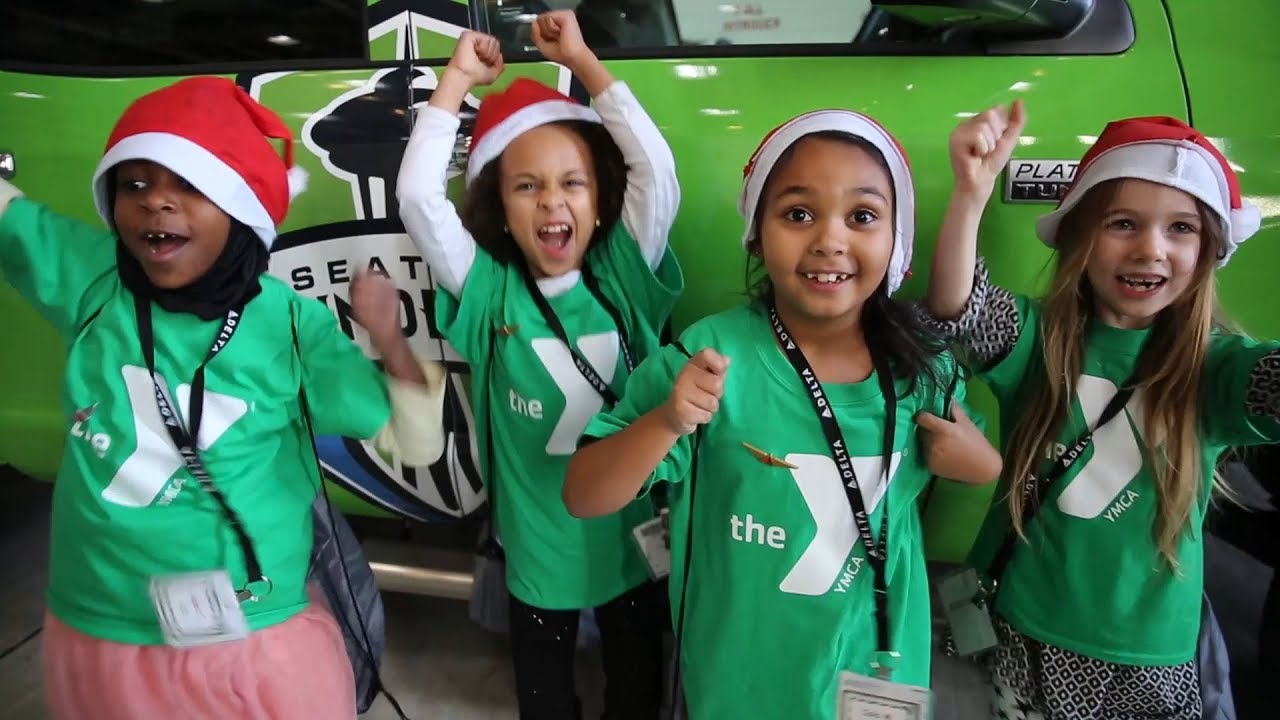 Rave Foundation heads to North Pole for Delta's Holiday in the Hangar