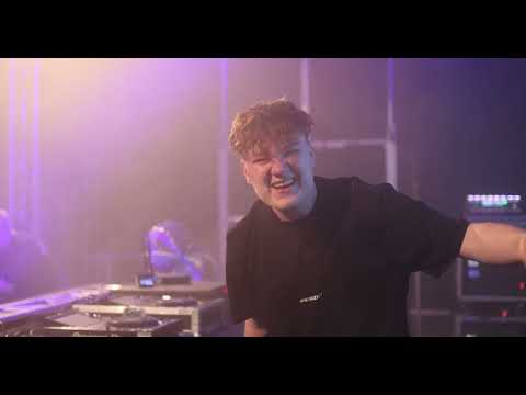 UP UP UP (Nobody is Perfect)  - LIVE Zusammenschnitt