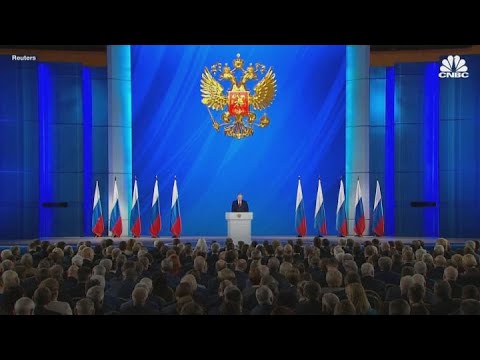 Russia's prime minister and entire government just resigned