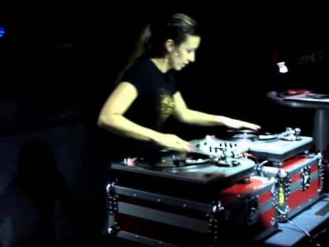 DJ Lisa Bueno no DMC Brasil 2009