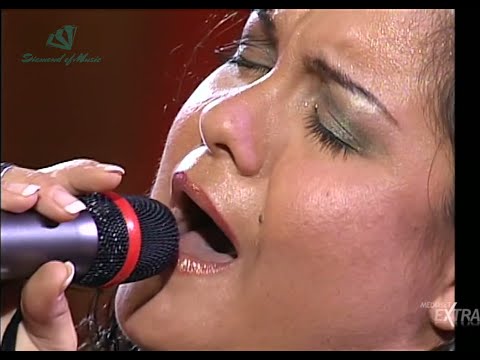 Moony - Dove (I'll Be Loving You) - Live Festivalbar 2002 Taormina (Full HD)