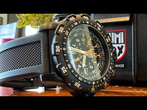 Luminox Land Recon 35th Anniversary