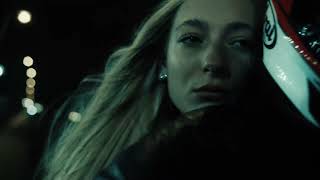 Video zu 'De Diepte' ansehen