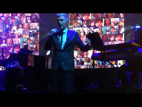 Collabro HOME tour Opening night Liverpool Philharmonic 24/10/17) - Lighthouse
