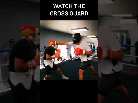 Benavidez eats an Uppercut