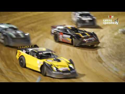 July 23 at TWW Cairns Speedway - Super Sedans heat 1