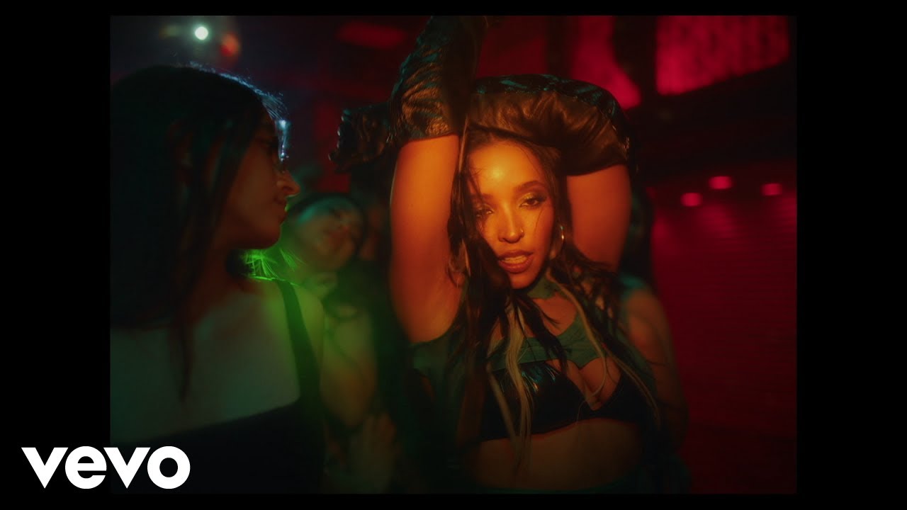 Tinashe – “HMU For A Good Time”