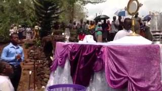 Adoration at the fountain of Calvary